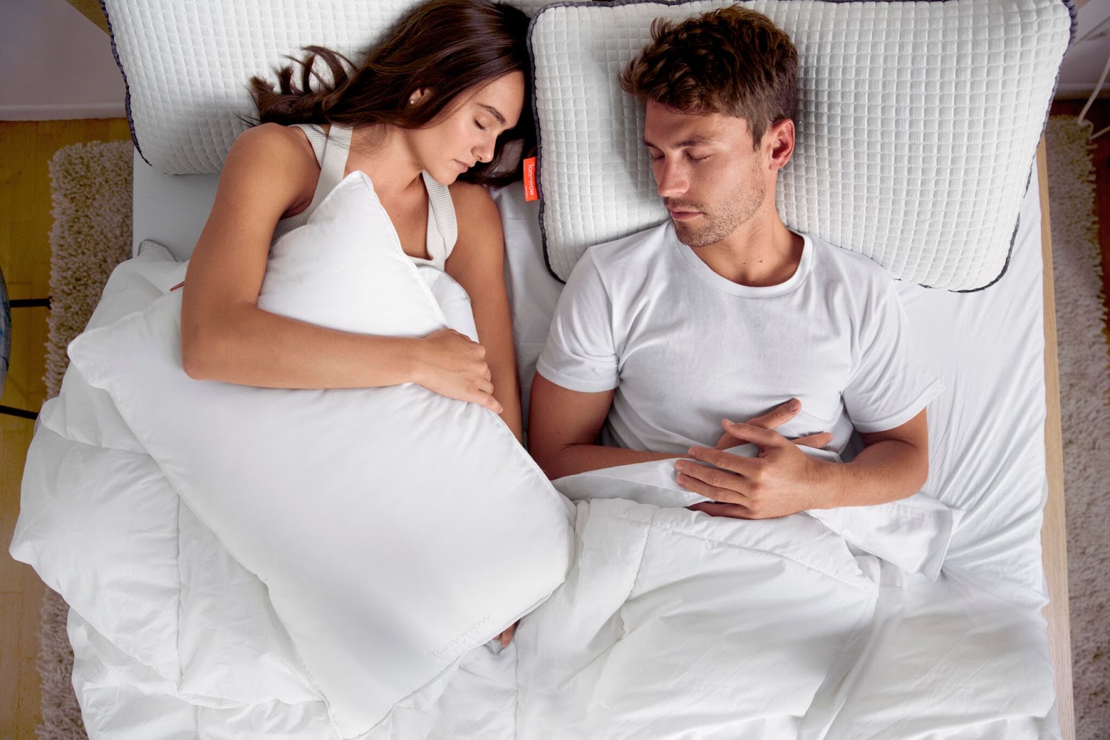 Couples Sleeping Positions 8 Ways To Sleep Better Together Tomorrow Magazine