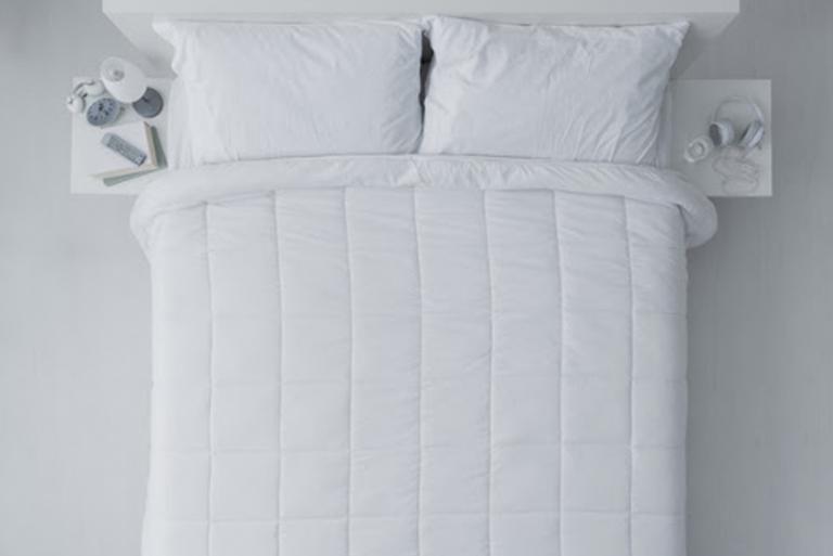 How To Wash A Comforter - Step By Step Guide To Prolong The Lifespan